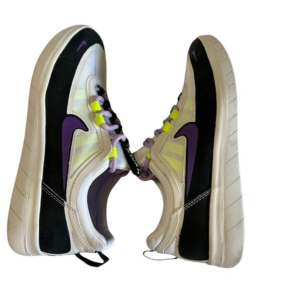 Nike SB Nyjah Free 2 Womens Black Wild Berry White Skate Shoes BV2078-009 Sz 6.5 - Picture 8 of 12